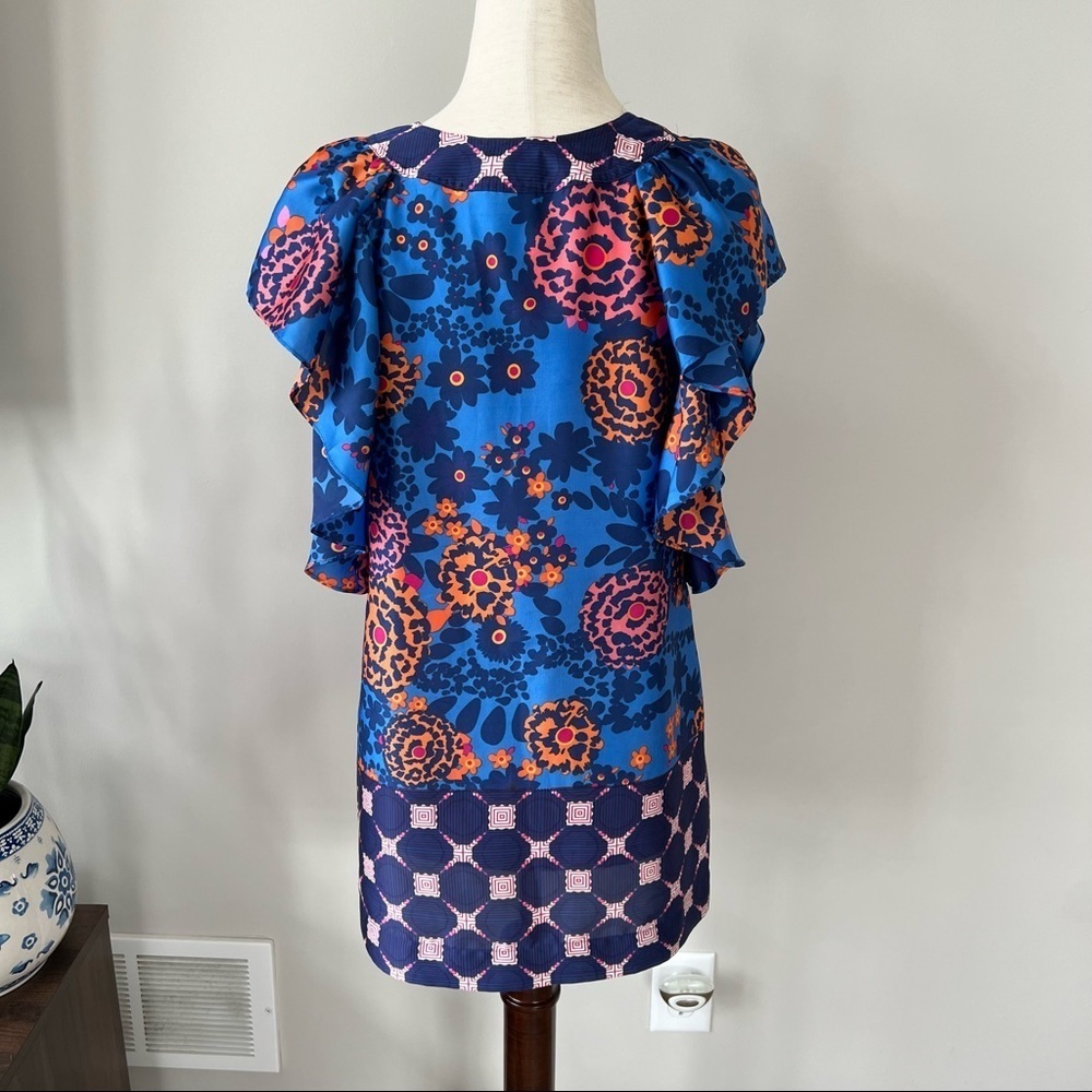 Like New! Fei Mixed Print Floral and Ruffle Sleeve Top - Picture 6 of 8